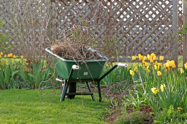 Flower Bed Cleanup Service in American Fork